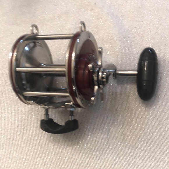 Penn Fishing Reel 113H Special 4/0 - Picture 3 of 4